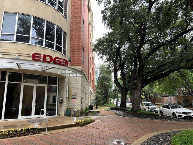 Building Photo - 300 St Joseph Pkwy
