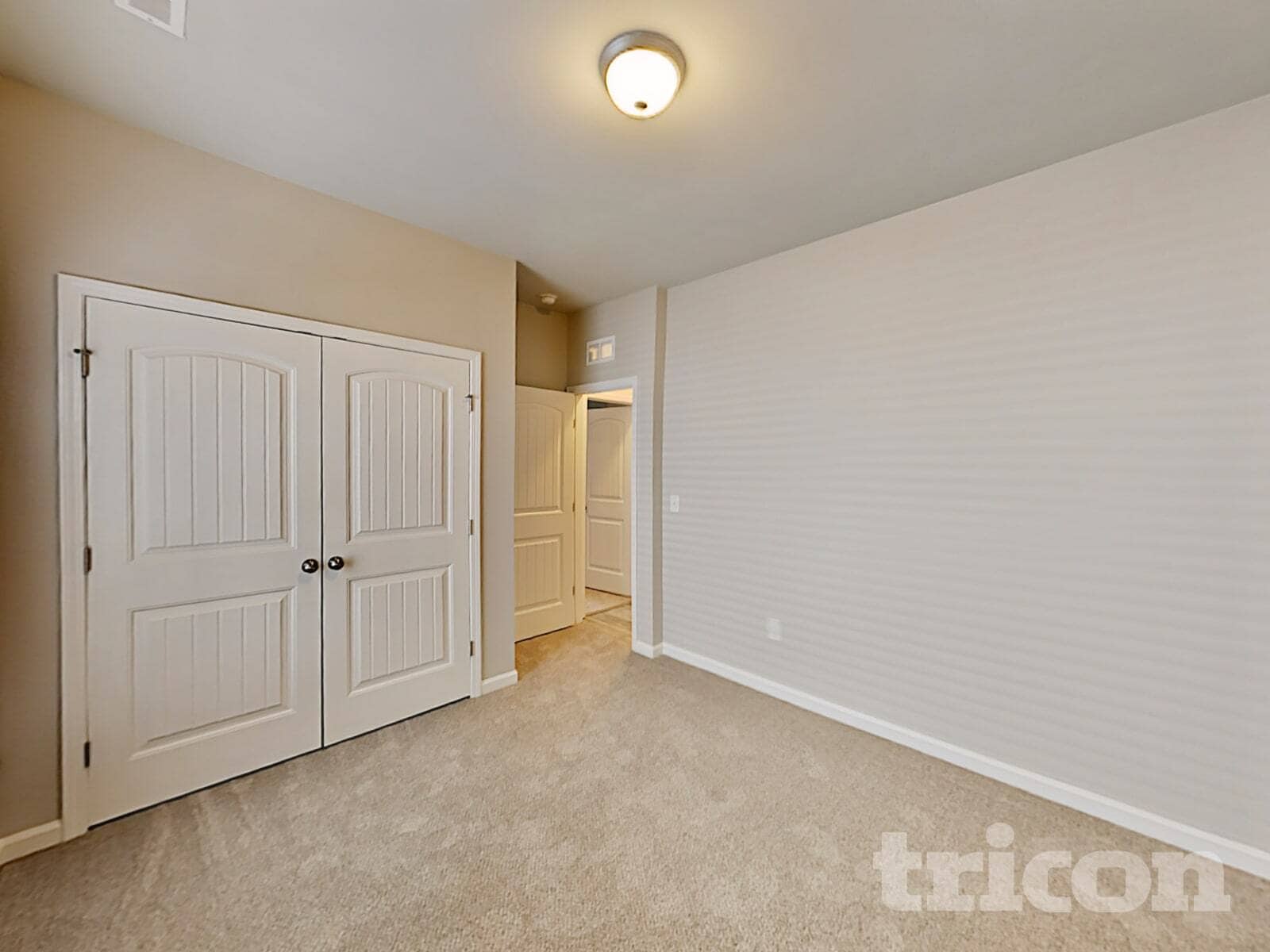 Building Photo - 156 Lakemont Dr