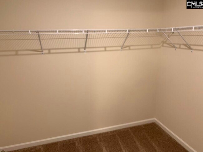 Building Photo - 553 Hatteras Dr