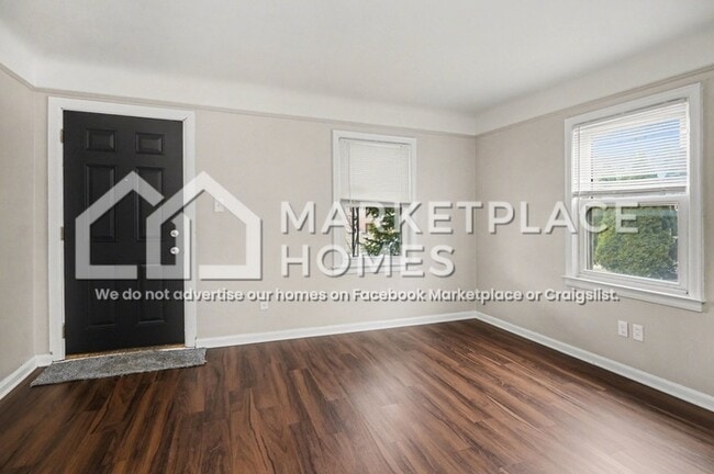 Building Photo - 6824 Faust Ave