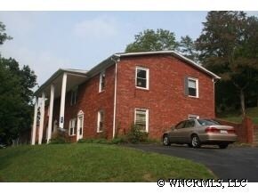 End Unit of only 4 Units - 64 Webb Cove Rd