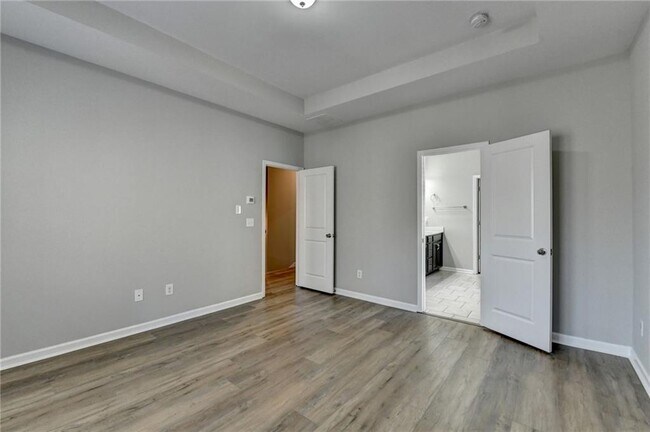 Building Photo - 68 Hardy Water Dr SE