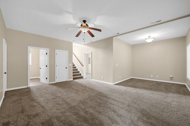Building Photo - 1227 Brigade Dr