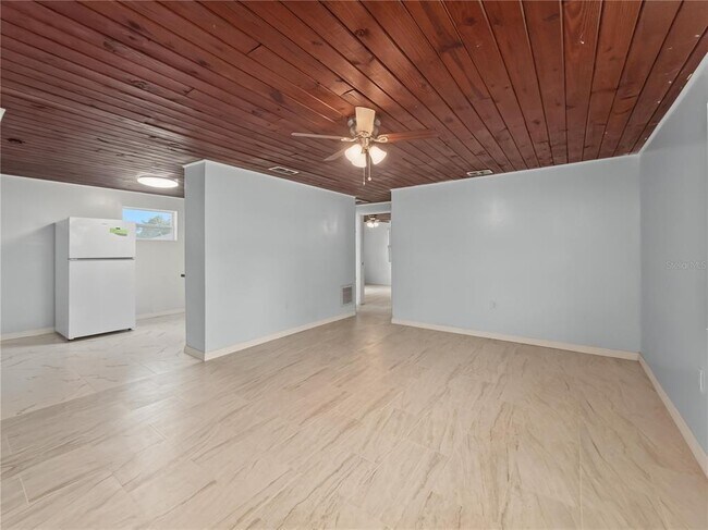 Building Photo - 2848 Harwood St