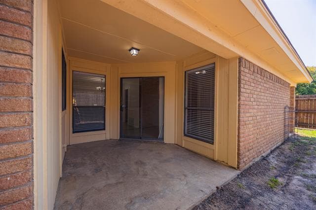 Building Photo - 2718 Countryside Ln
