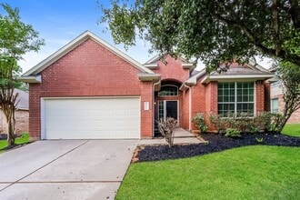 Building Photo - 13413 Raintree Dr