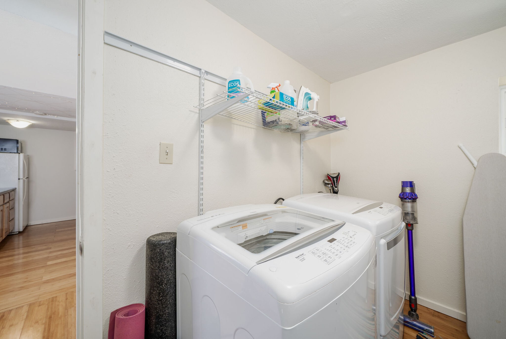 Building Photo - 6654 Flora Ave S