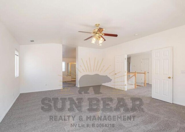 Building Photo - Beautiful Home in S. Reno!  (Rolling Hills) - Dog Friendly!!!