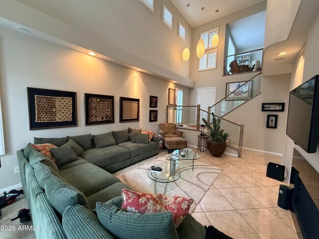 Building Photo - 7222 E Gainey Ranch Rd