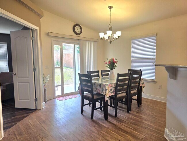 Building Photo - 197 Millet Cir