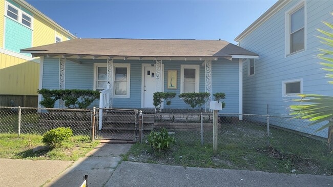 Primary Photo - 823 Avenue K