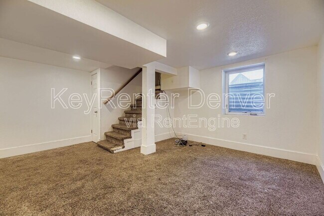 Building Photo - 2517 S Broadway