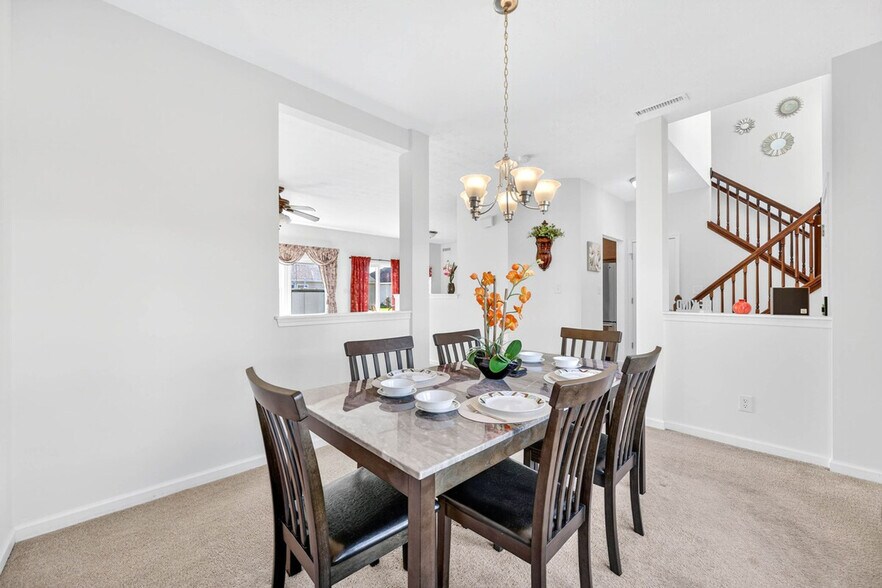 Building Photo - 4663 Bayview Dr