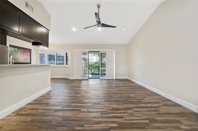 Building Photo - 349 NW 94th Terrace