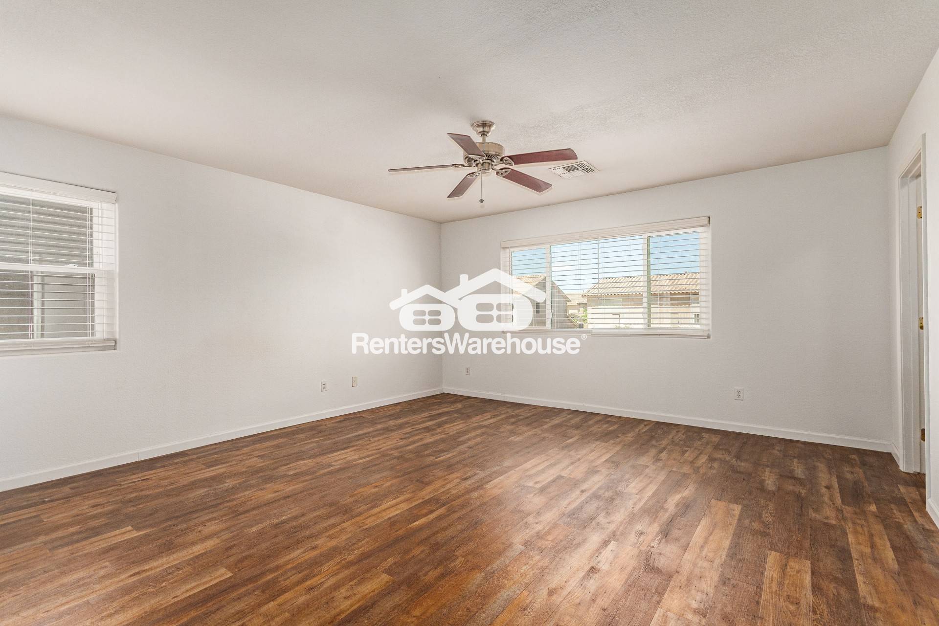 Building Photo - 14206 W Indianola Ave