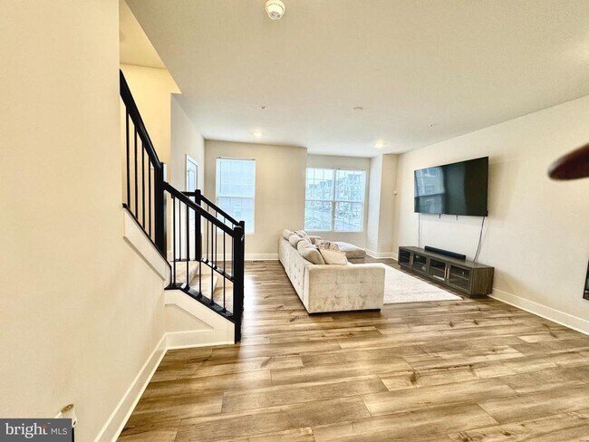 Building Photo - 1456 Clingmans Dome Dr