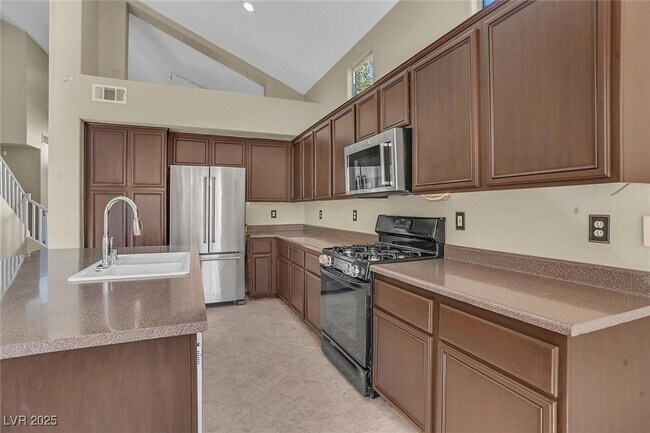Building Photo - 385 Blackstone River Ave