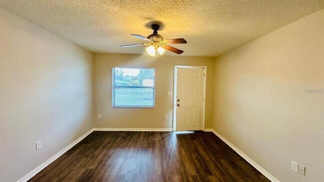 Building Photo - 979 Berkley Rd