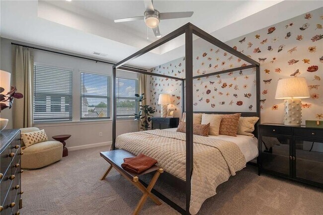 Building Photo - 622 Shallowford Rd