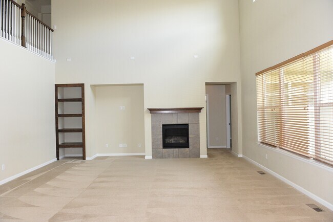 Building Photo - 5020 William Pl