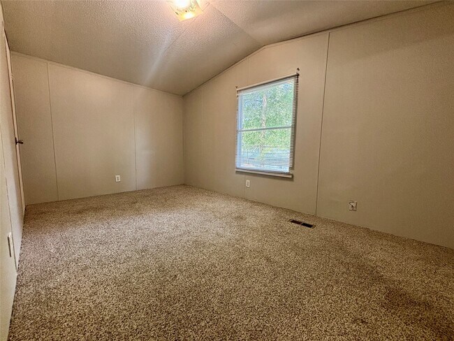 Building Photo - 13295 Pecan Tree Dr