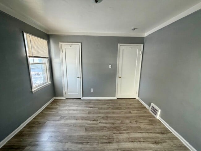 Building Photo - For Lease: Totally updated 3 Bedroom 1 Bath Welcome Section 8 Call 313-429-3244 KPM Detroit