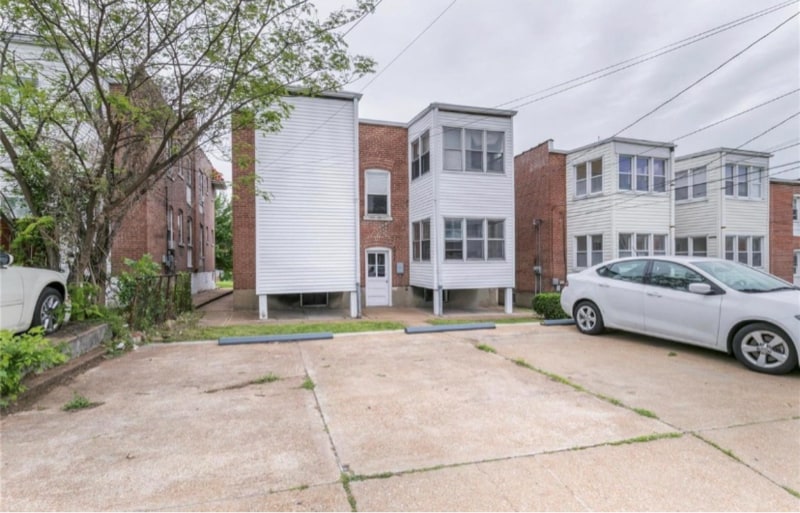 Building Photo - 4994 Mardel Ave