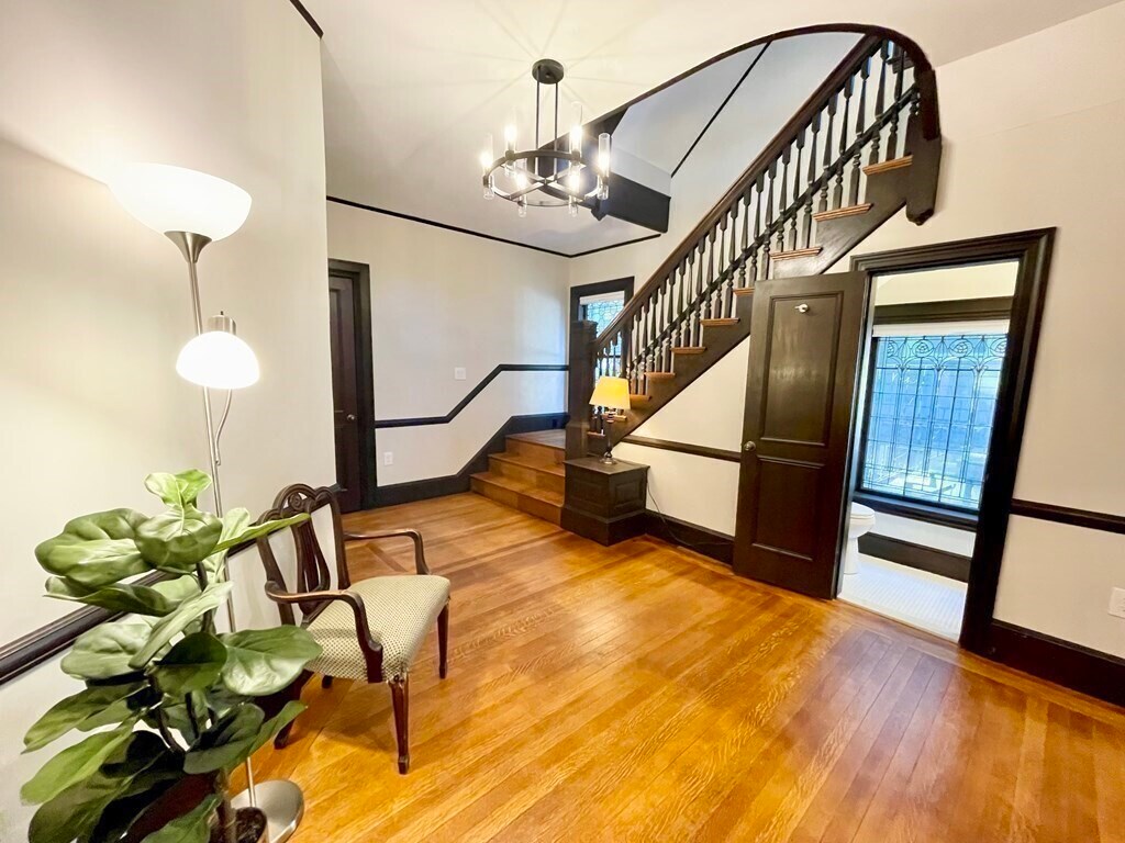 Building Photo - 103 Thurston St