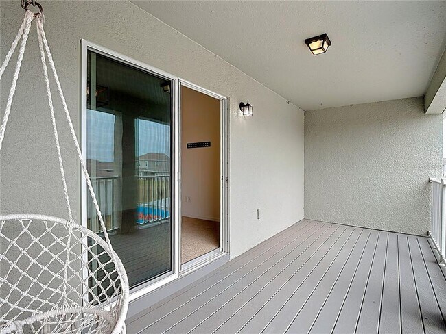 Building Photo - 2512 Blowing Breeze Ave