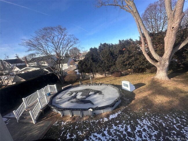 Building Photo - 91 7th St