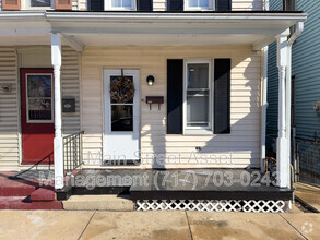 Building Photo - 311 S Charlotte St