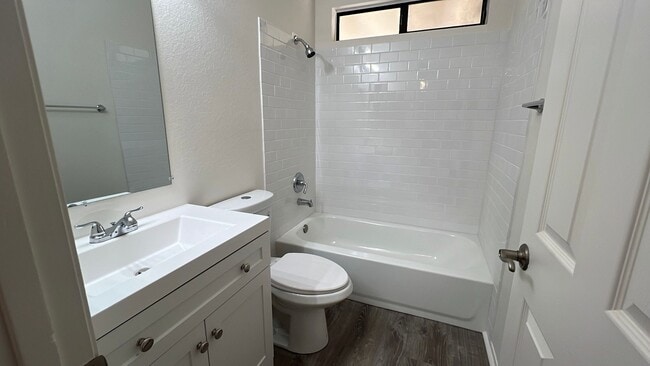Building Photo - Remodeled Single Story West Lancaster Home