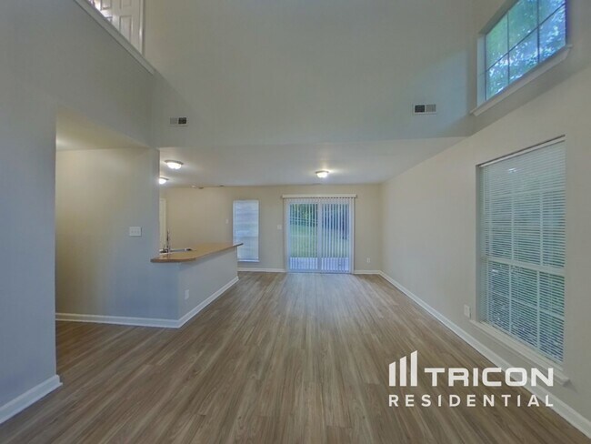 Building Photo - 5407 River Falls Dr