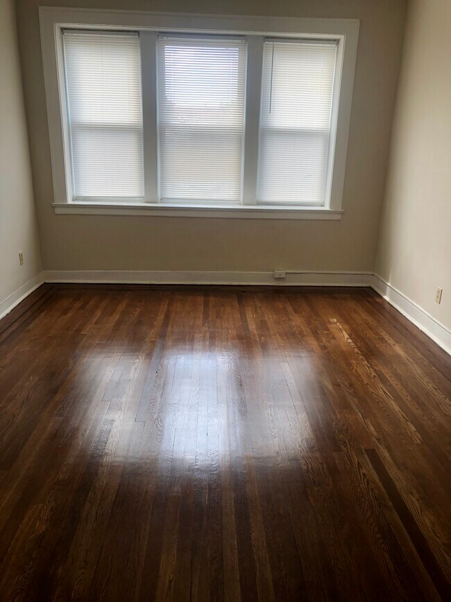 Building Photo - 12 Canfield St