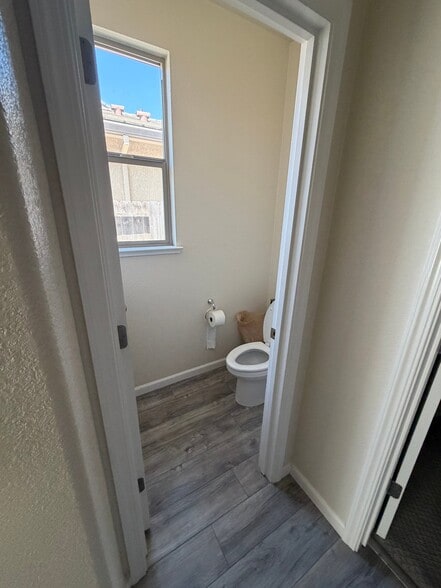 Building Photo - 3212 Showcase Way