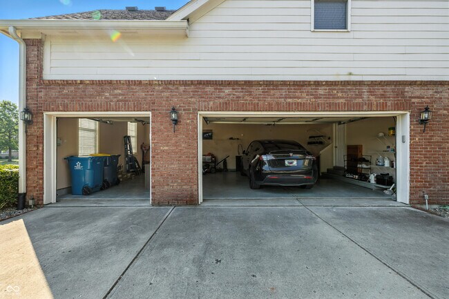 Building Photo - 13004 Tuscany Blvd