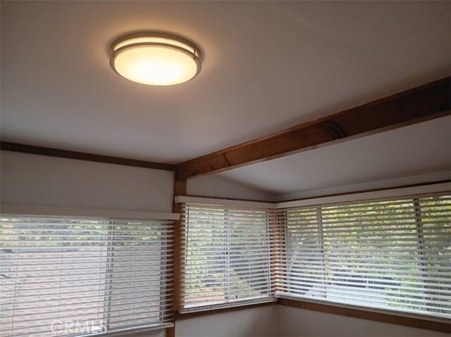 Building Photo - 538 Brookside Ln