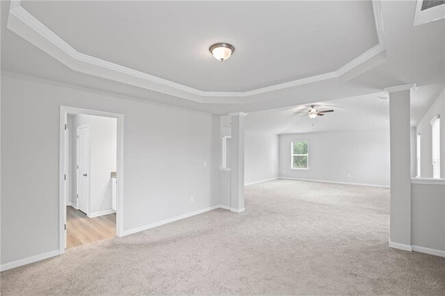 Building Photo - 2106 Cadenza Cir