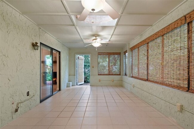 Building Photo - 8349 Citrus Chase Dr