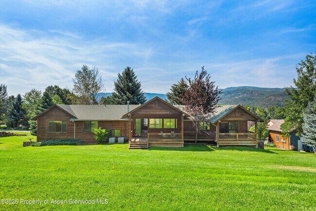 Building Photo - 17 Dakota Ct