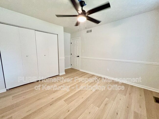 Building Photo - 3937 Weber Way