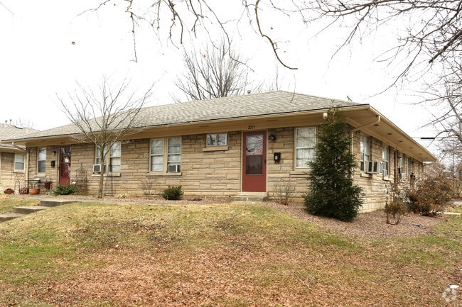 Primary Photo - Idle Hour Villas