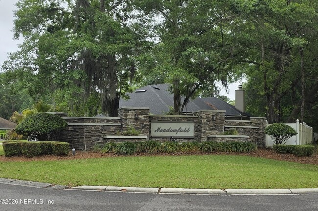 Building Photo - 86088 Meadowridge Ct