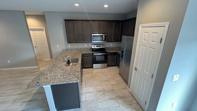 Building Photo - BEAUTIFUL 3 Bedroom, 2 Bathroom Home in Palm Bay!!