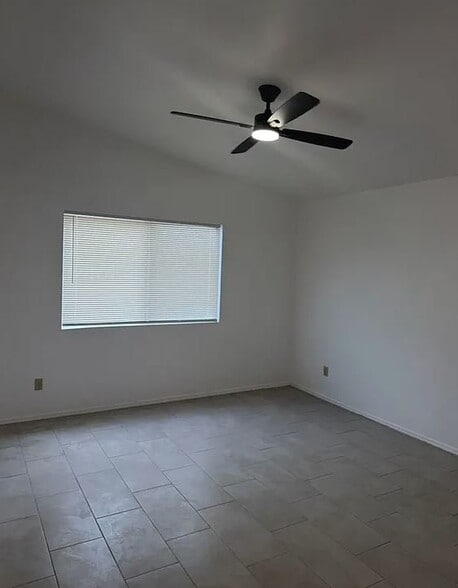 Building Photo - 4611 S Foxdale Dr