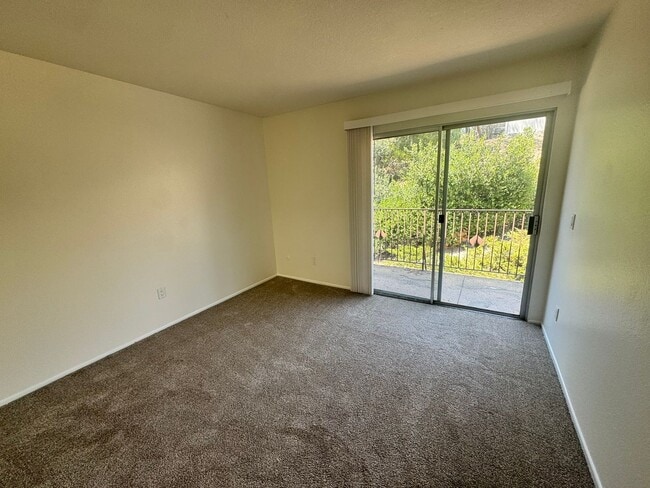 Building Photo - 2616 Alpine Blvd