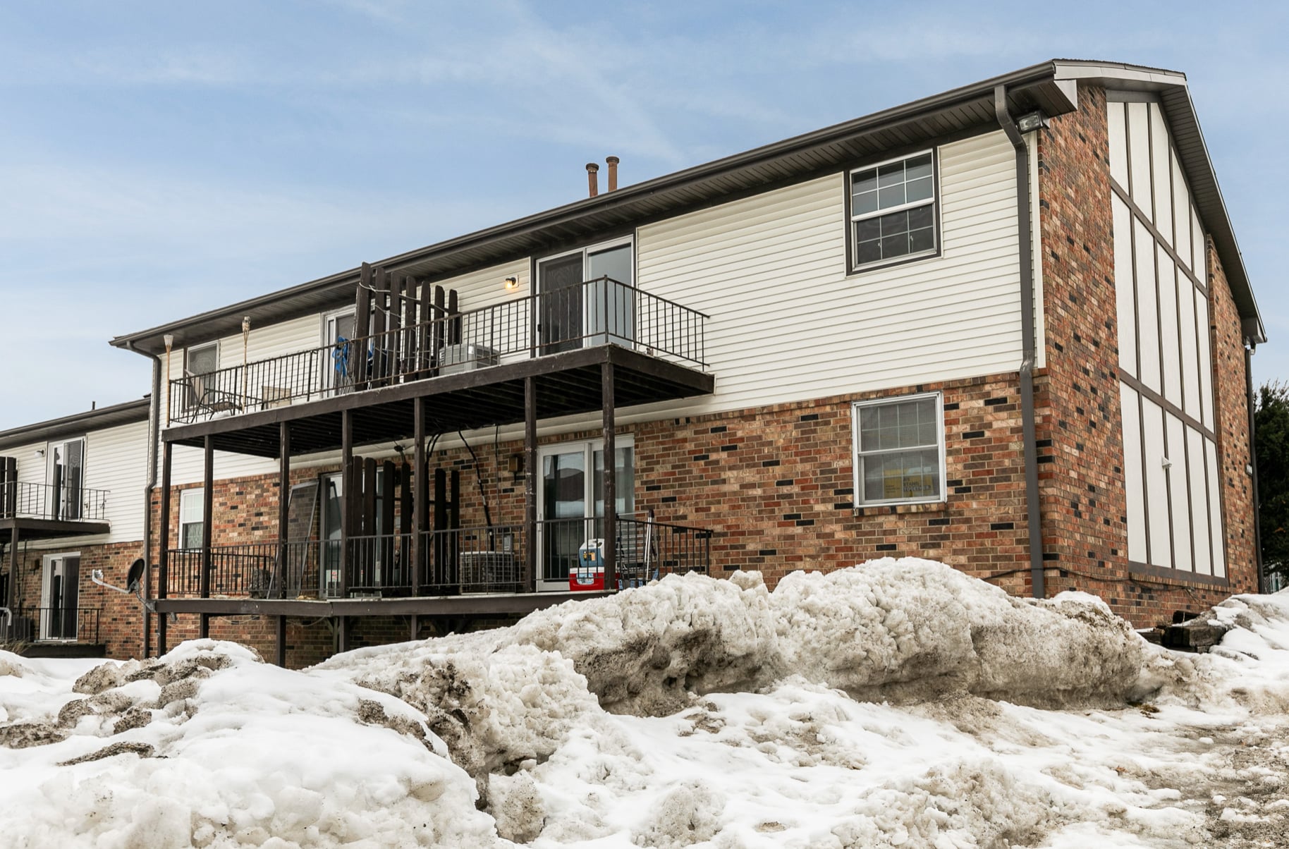 Building Photo - 403 21st Avenue Pl