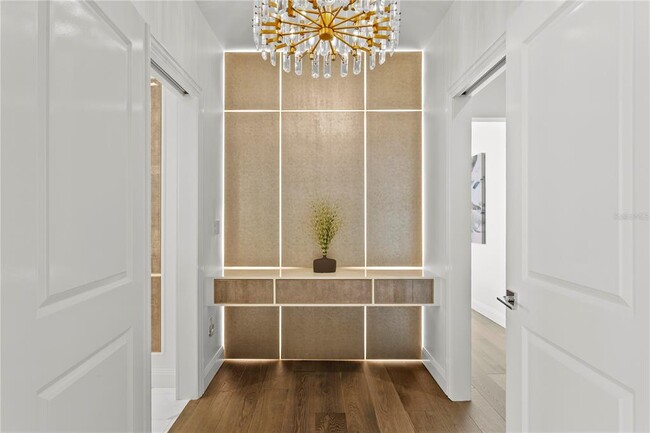 Building Photo - 450 Knights Run Ave