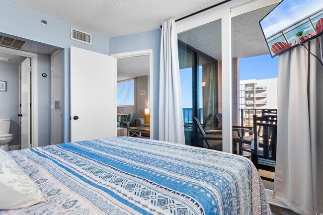 Building Photo - 1501 S Ocean Blvd
