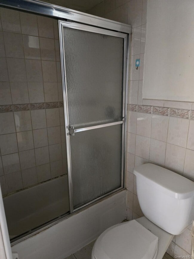 Building Photo - 105-21 53rd Ave